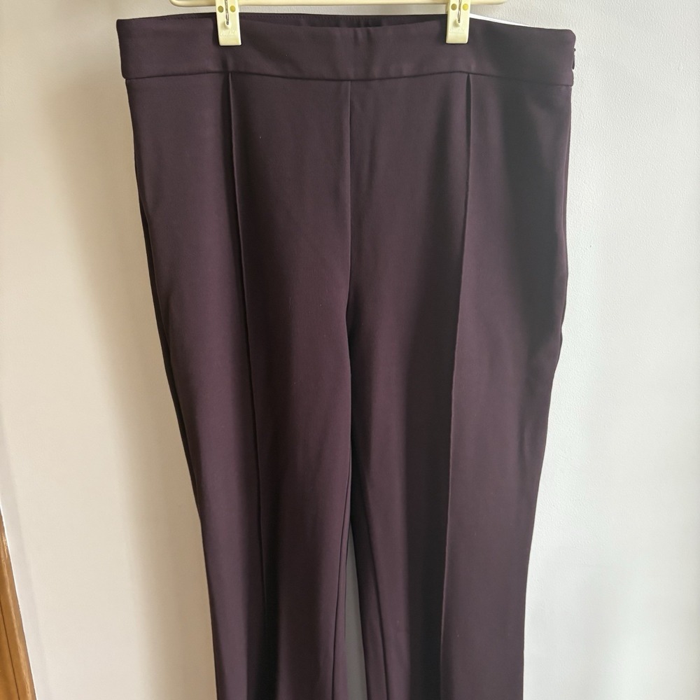 ANN TAYLOR NWT 12P High Rise Slightly Flared Leg Full length knit trouser pants